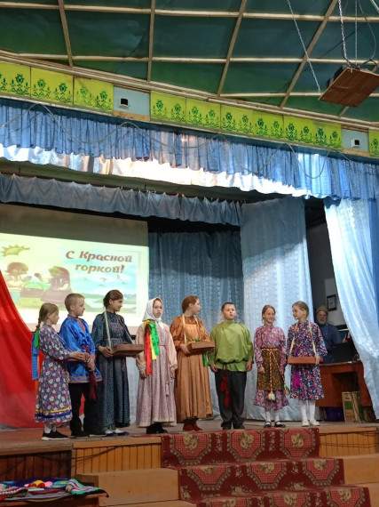 12 мая в селе Тулата состоялся фольклорный фестиваль &quot;Красная Горка&quot;.
